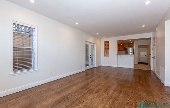 2 beds, 1 bath, $4,600, Unit 361 Collingwood St.