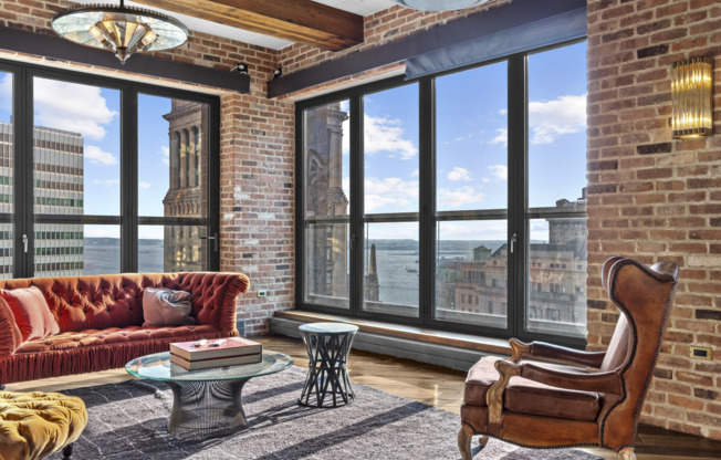 2 beds, 2.5 baths, 3,500 sqft, $20,000, Unit PHA