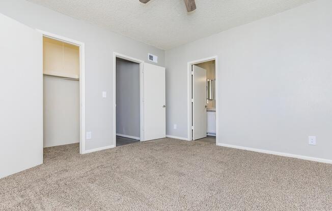 2 beds, 2 baths, 1,000 sqft, $1,395