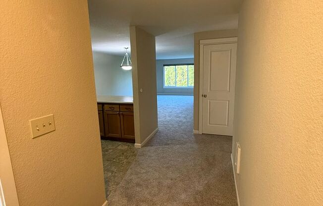 3 beds, 2 baths, $1,895, Unit Unit 45