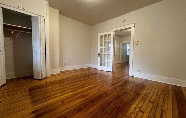 809-811 7th Street