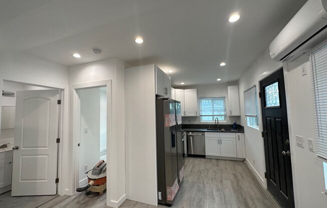 1 bed, 1 bath, $1,950