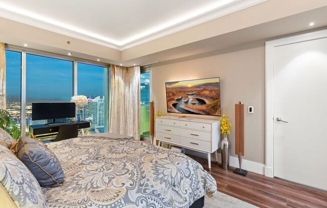 2 beds, 2 baths, $5,500