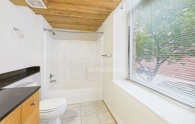 1 bed, 1 bath, 719 sqft, $1,220, Unit 203