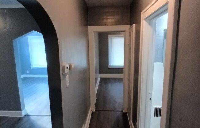 4 bedroom, 1 bath, now available!
