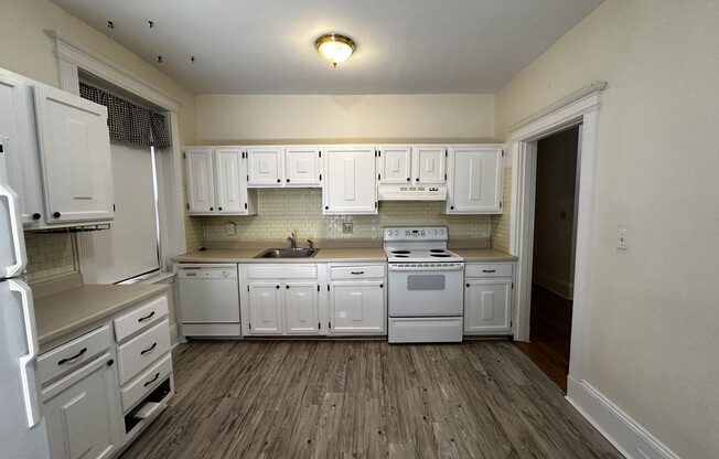 73 LONGWOOD AVE