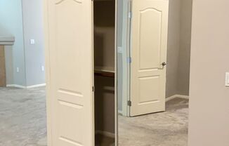2 beds, 2 baths, $1,675, Unit # 1013