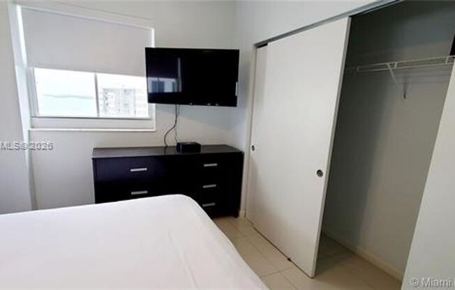 2 beds, 2 baths, $3,600, Unit # 1203