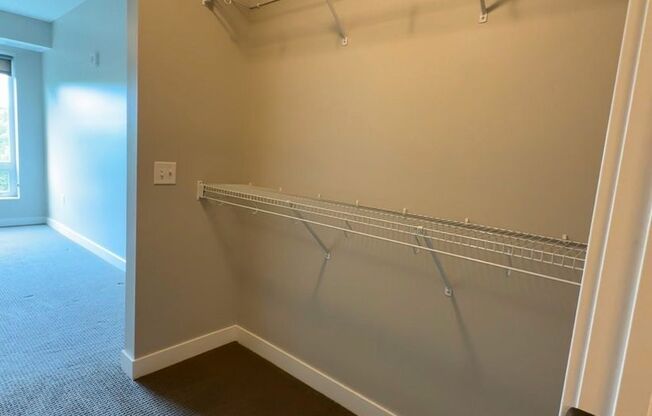 1 bed, 1 bath, 687 sqft, $1,625, Unit 839 - 508