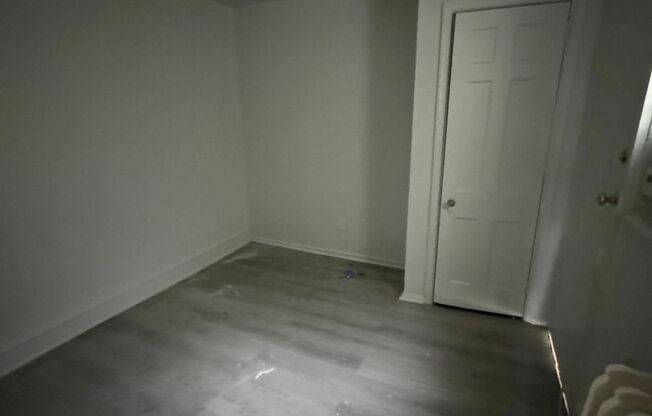 Studio, 1 bath, 565 sqft, $795, Unit 824-15