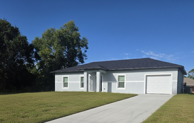 Great location-3/2/1 -PRIVATE SETTING