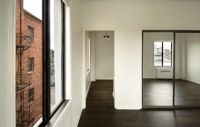 1 bed, 1 bath, 780 sqft, $1,933.85, Unit Unit 307