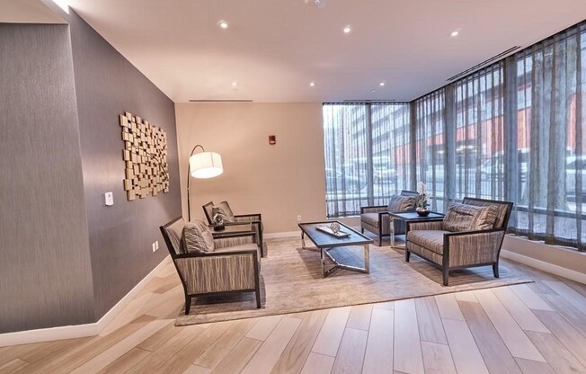 1 bed, 1 bath, 620 sqft, $3,300, Unit 716