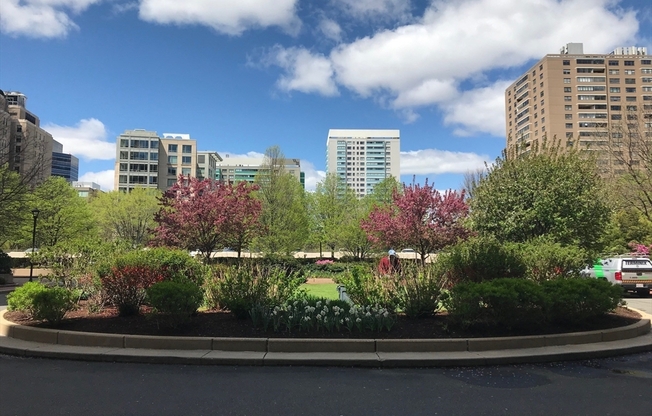 1 bed, 1 bath, 879 sqft, $3,250, Unit 7J
