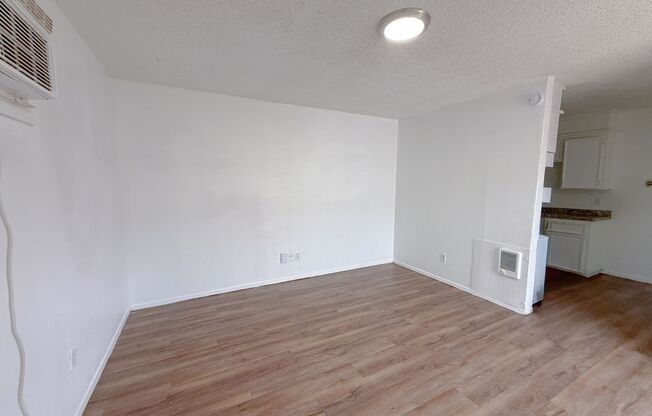 1 bed, 1 bath, 520 sqft, $650