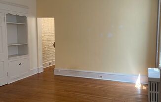 1 bed, 1 bath, $1,850, Unit #3 (1st Floor Rear)