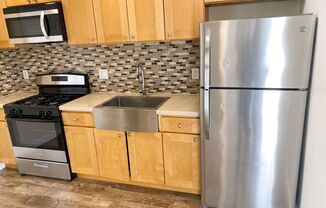 Studio, 1 bath, 275 sqft, $1,238, Unit A
