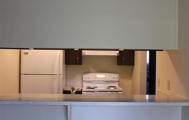 Burien Crest Apartments- 1- & 2-Bedroom Apartment Homes!