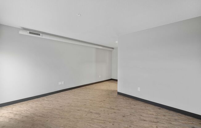 2 beds, 2 baths, 995 sqft, $1,497, Unit B110