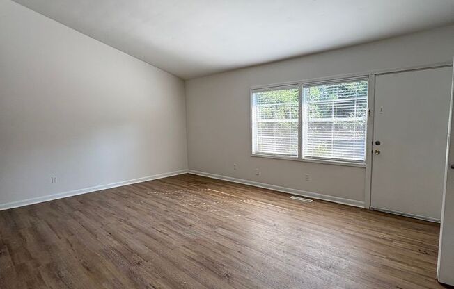 250 RIDGEWOOD AVE