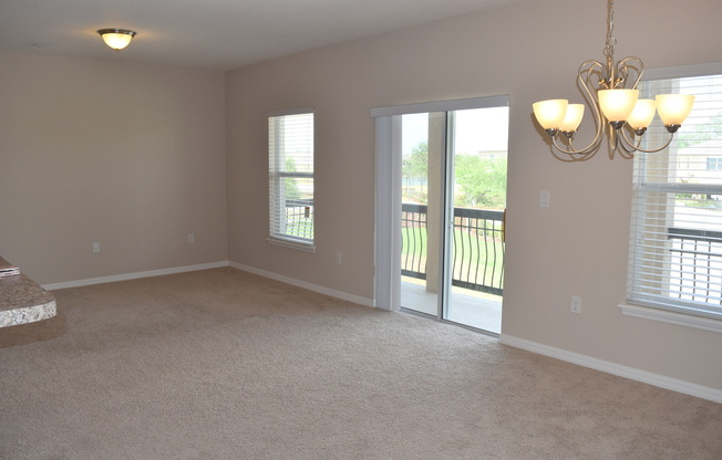 2116 Betsy Ross Ln