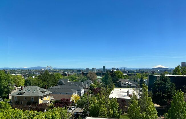 1 bed, 1 bath, 609 sqft, $1,450, Unit 422