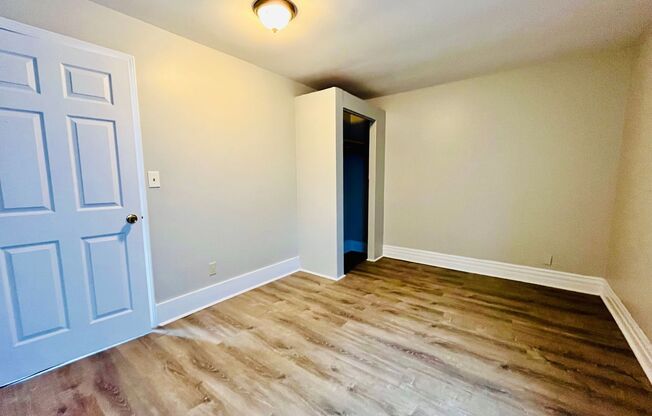 2 beds, 1 bath, $950