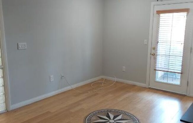ADORABLE CENTRAL PHOENIX CONDO!!