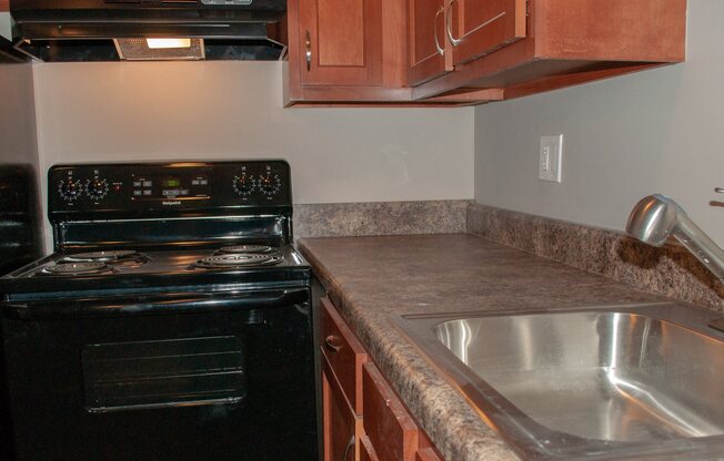 1 bed, 1 bath, 700 sqft, $808