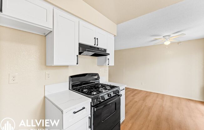 1 bed, 1 bath, 647 sqft, $2,395, Unit 7