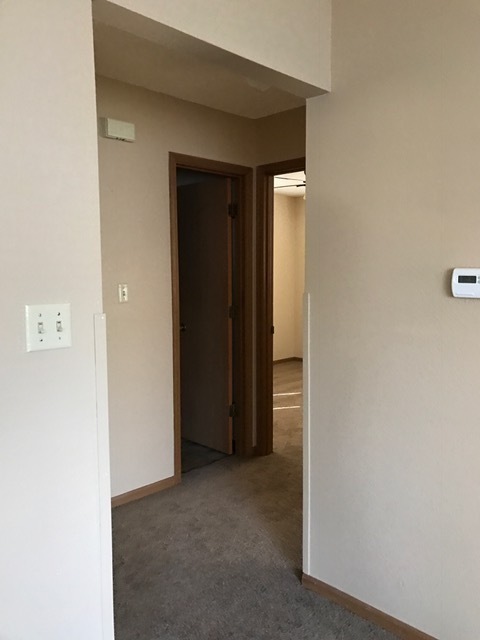 2 beds, 1 bath, 760 sqft, $885, Unit 604