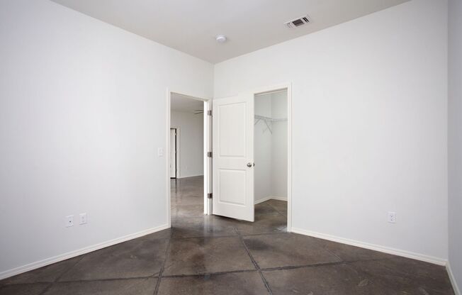 2 beds, 1 bath, 918 sqft, $1,278, Unit 9201 - 4428