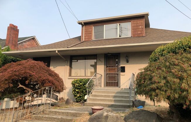 3 beds, 2 baths, 2,120 sqft, $3,500, Unit 406 Main