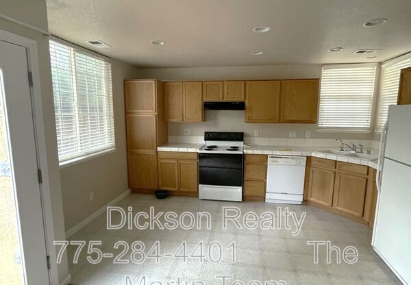 2494 ROMAN DR