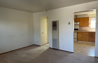 Studio, 1 bath, 300 sqft, $1,695, Unit 19