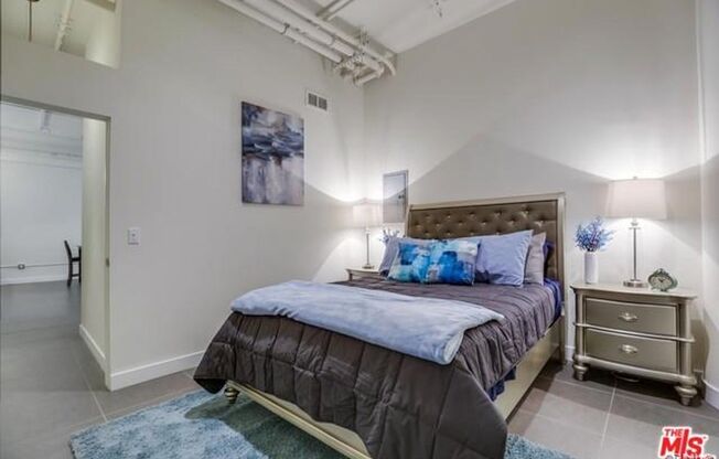 2 beds, 1 bath, 1,100 sqft, $3,100, Unit 306