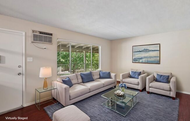 2 beds, 1 bath, 850 sqft, $1,600, Unit 4554