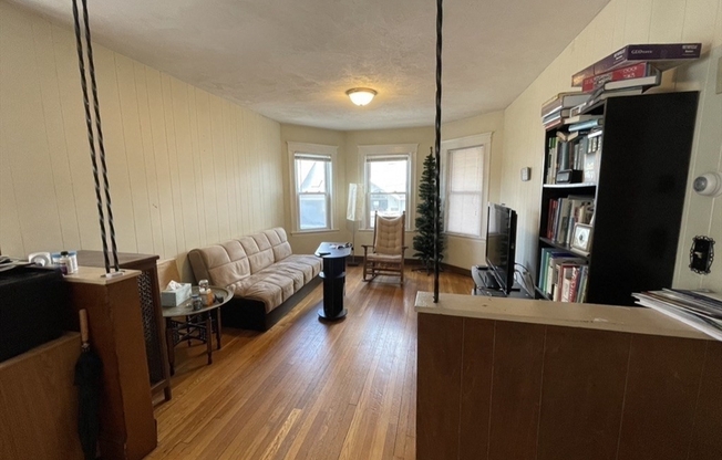 67 Euston Rd Apt 1