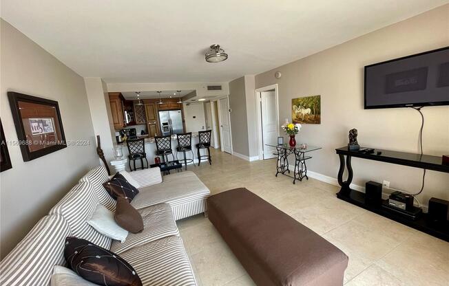 20301 W Country Club Dr