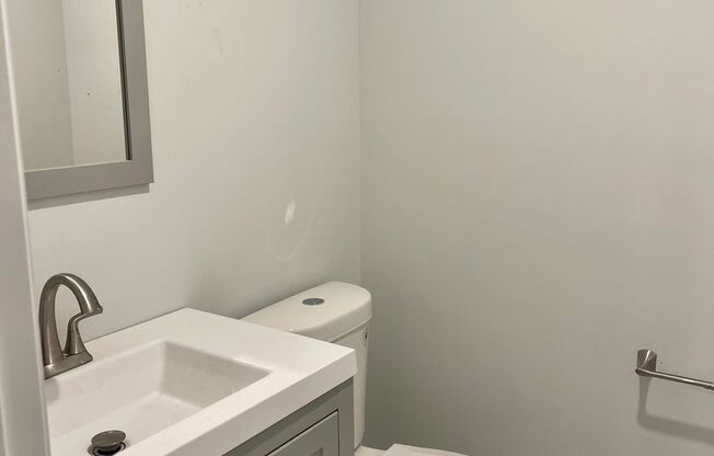 1 bed, 1.5 baths, 750 sqft, $1,325, Unit 207-A50