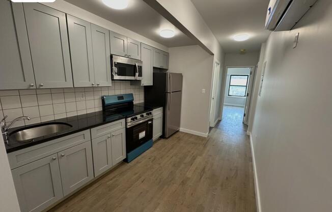 175 E 116 ST