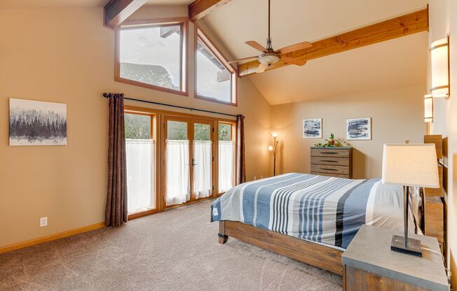 Peaceful Mountain Retreat with Stunning Views in Mount Charleston!