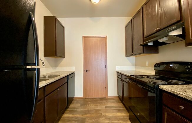 3 beds, 2 baths, 1,250 sqft, $1,750, Unit 1