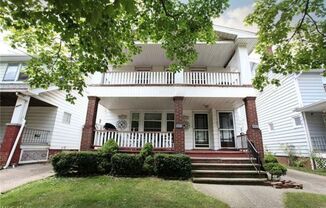 3406-3408 W 94th
