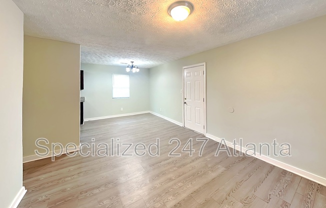 4460 OLD FAIRBURN RD