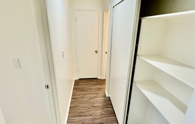 1 bed, 1 bath, 700 sqft, $2,000, Unit 233