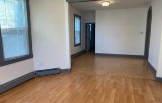 2 beds, 1 bath, 788 sqft, $2,600, Unit 2