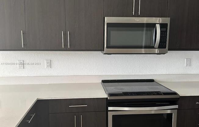 15500 SW 136th St Unit 109