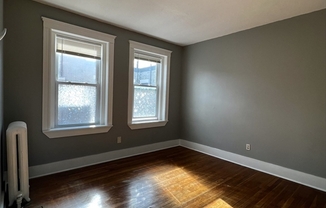 Studio, 1 bath, 306 sqft, $1,800, Unit 12