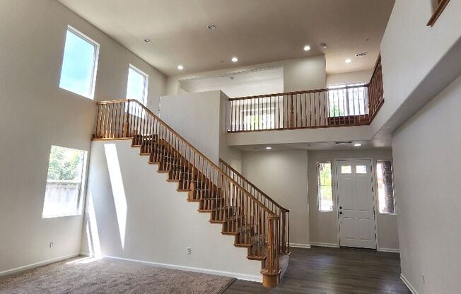 Large Spacious and Bright Home for Lease Peacock Circle American Canyon, CA!